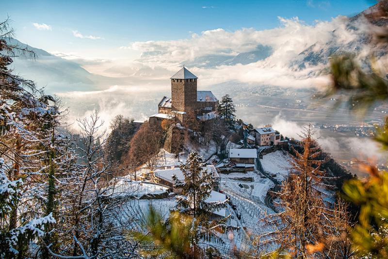 Castel Tirolo in inverno Castel Tirolo in inverno