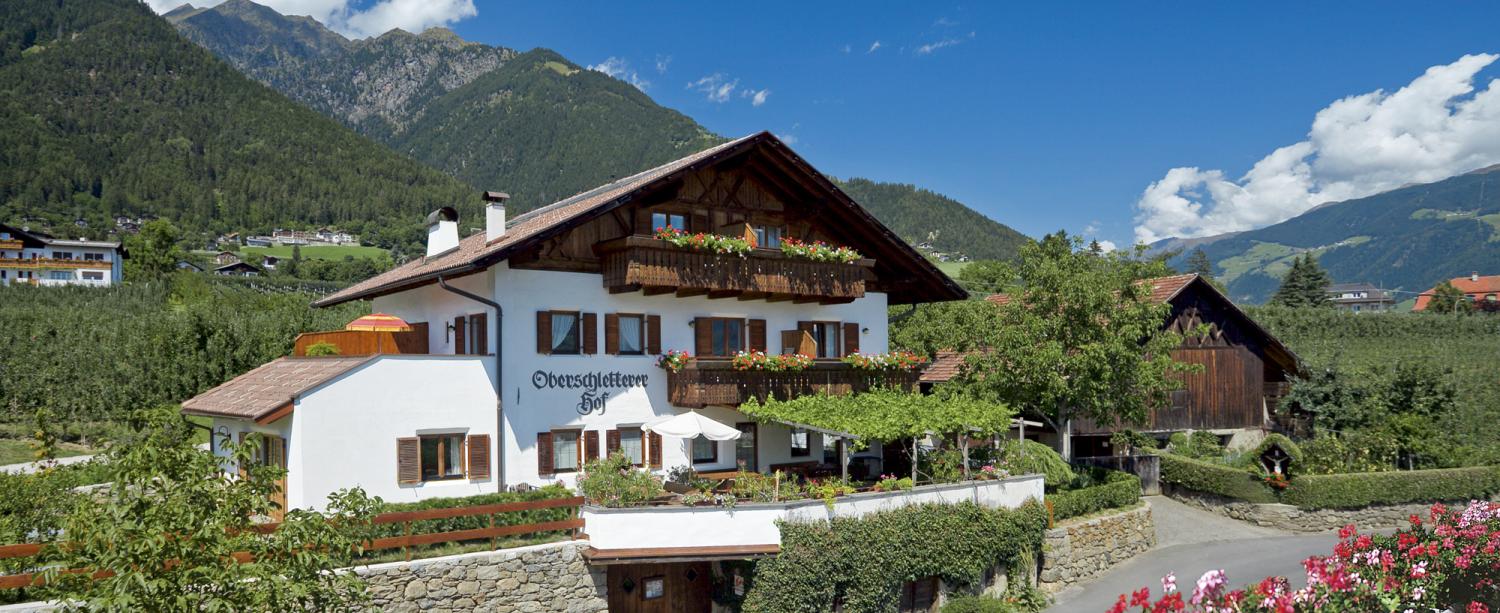 Schlettererhof in Dorf Tirol near Meran − South Tyrol